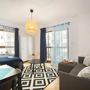  Apartament Near The Sea In