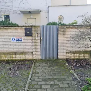 https://fantastic-mokotow-fmg-pokoj-e.warsawhotelspoland.com